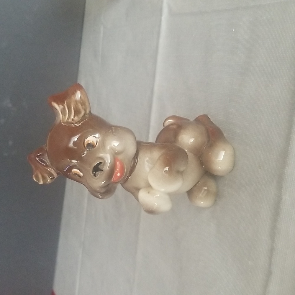 4/$20 Brown Begging Puppy Glazed Vintage